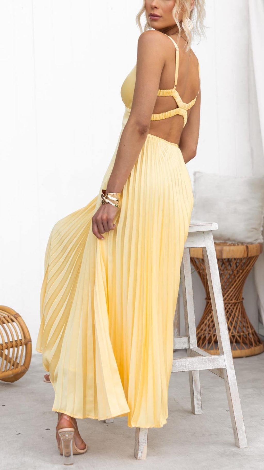 Women's Lightweight Pleated Midi Dress | Elegant Sleeveless V-Neck Summer Dress 3